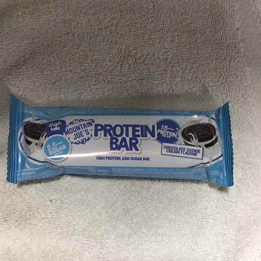 Mountain Joe’s Chocolate Cookie Cream Flavour Protein Bar- 18g Protein