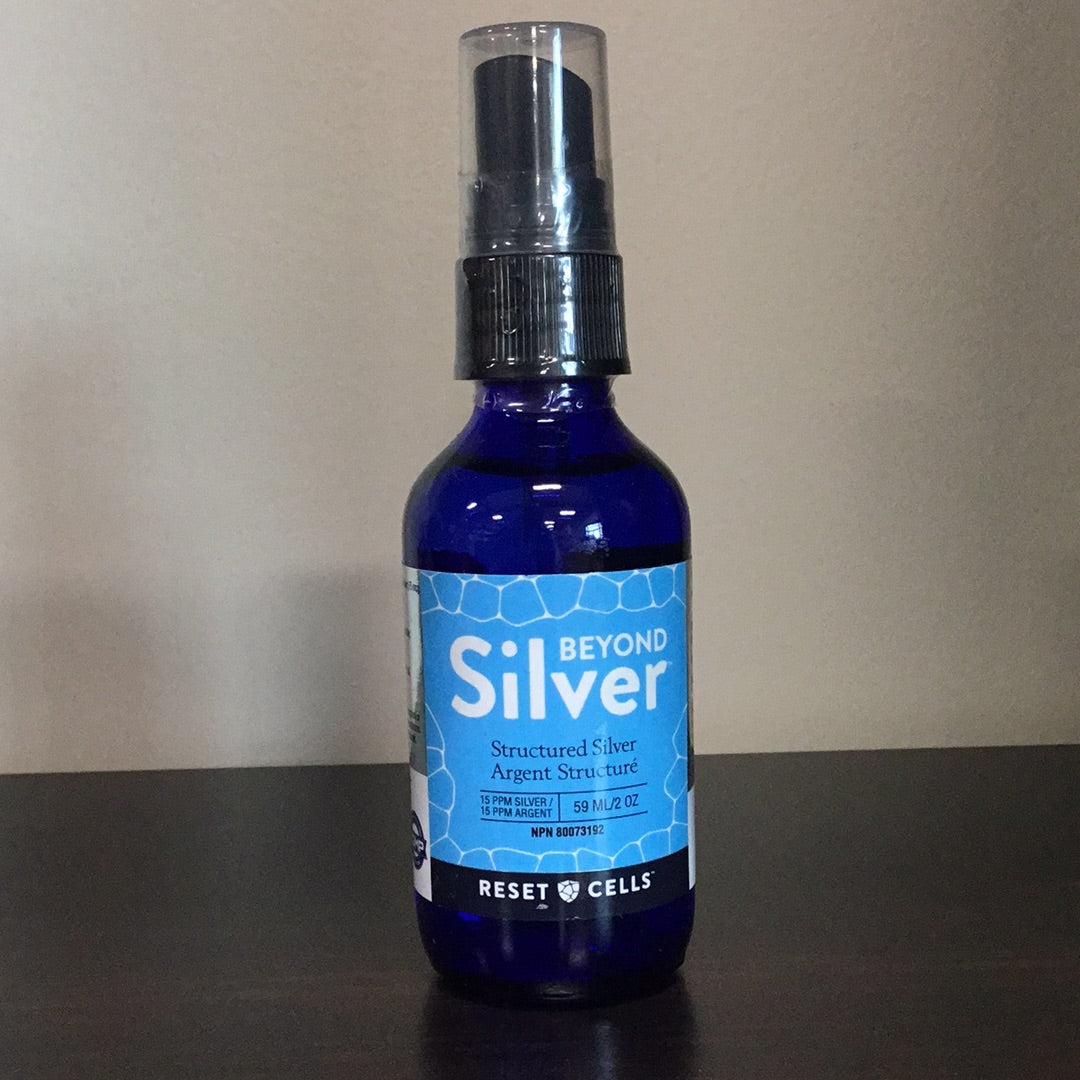 Beyond Silver- Structured Silver- Spray- 59 ml