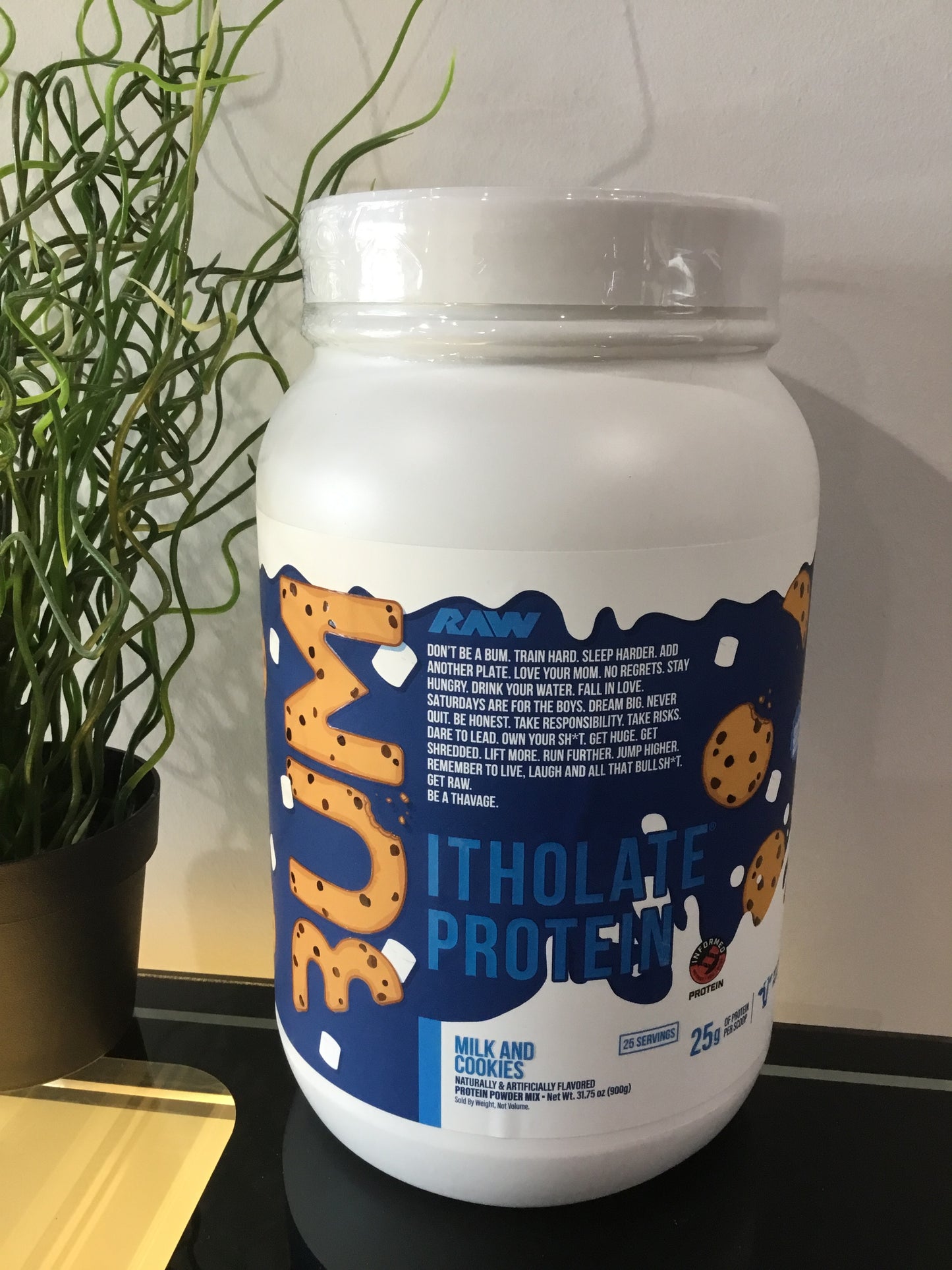 BUM Itholate Protein Milk and Cookies